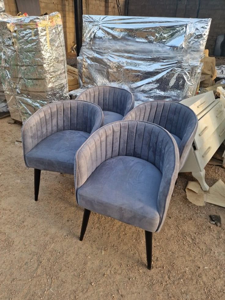 Dining seat